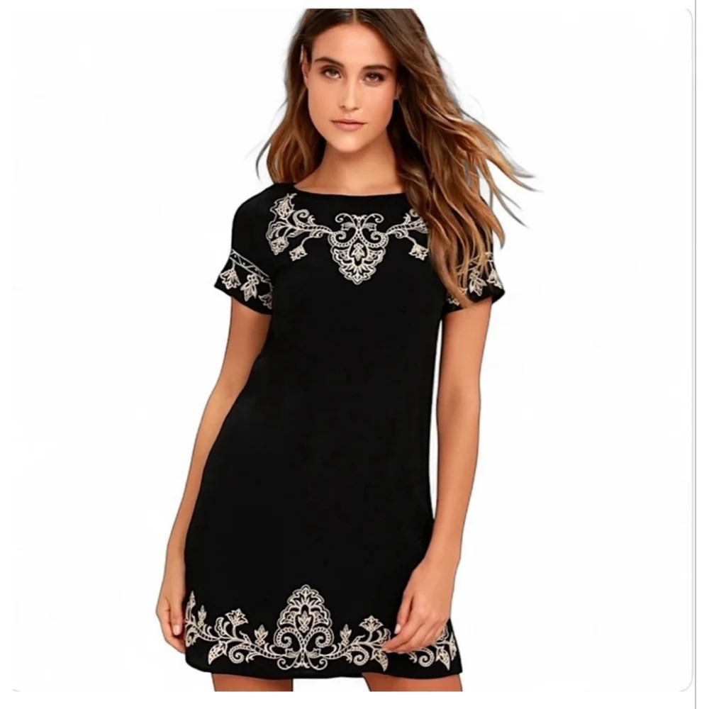 Lulus Black & White Embroidered Mini Dress M - Picture 1 of 11
